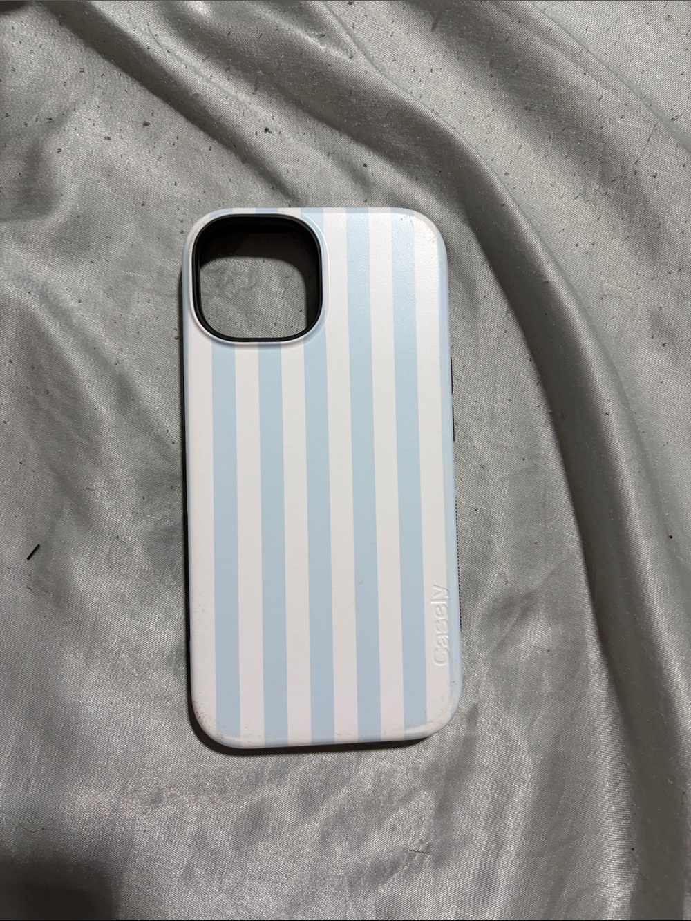 Casely Pastel Blue & White Vertical Stripe Mag Safe IPhone 15 Phone Case